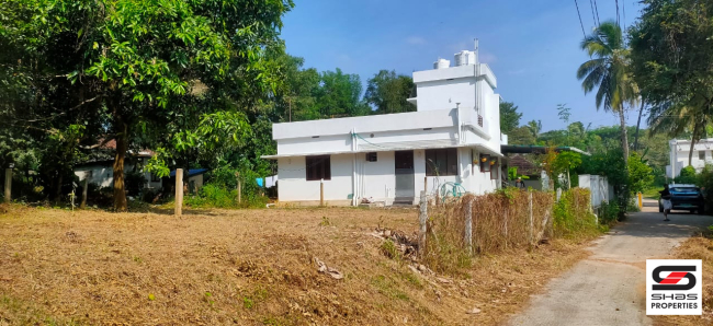 House  plot for sale in Kannanur, Palakkad