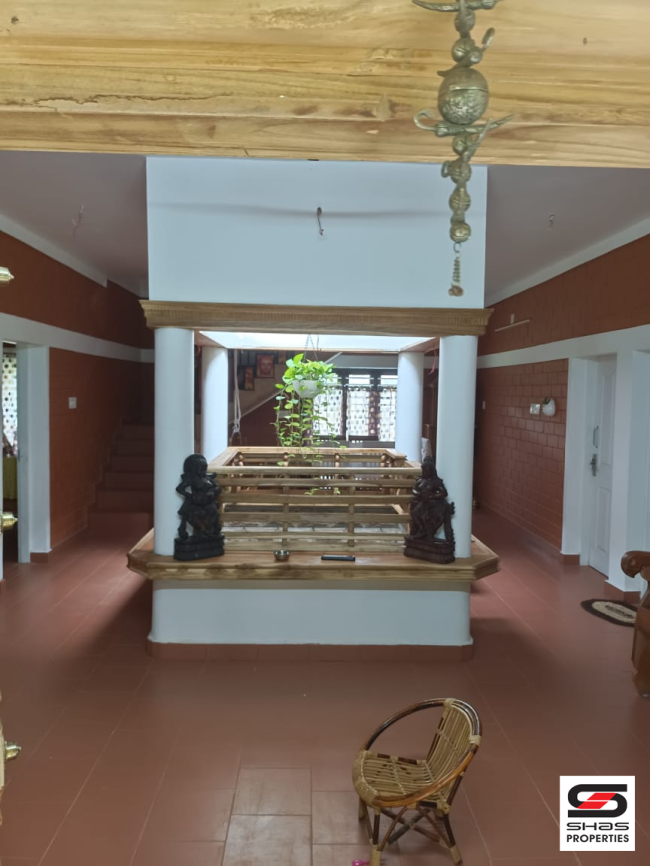 3 BHK house for sale in Dhoni, Palakkad