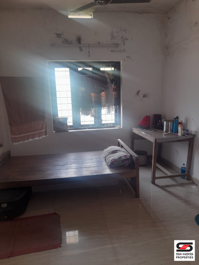 2 BHK house for sale in Wadakkanchery, Thrissur