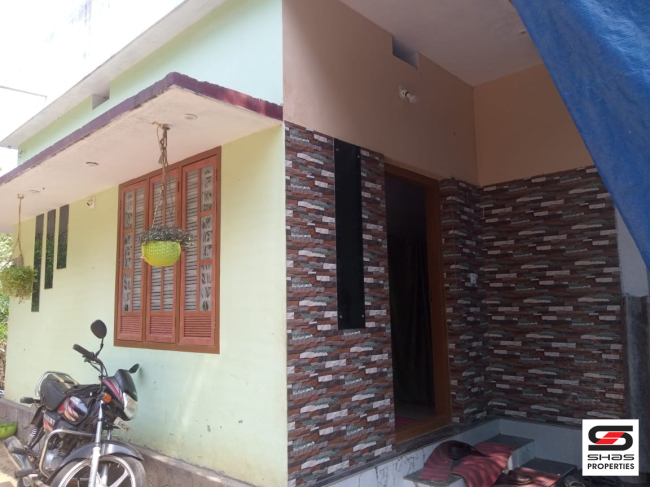 2 BHK house for sale in Pattambi, Palakkad for 15 Lakhs