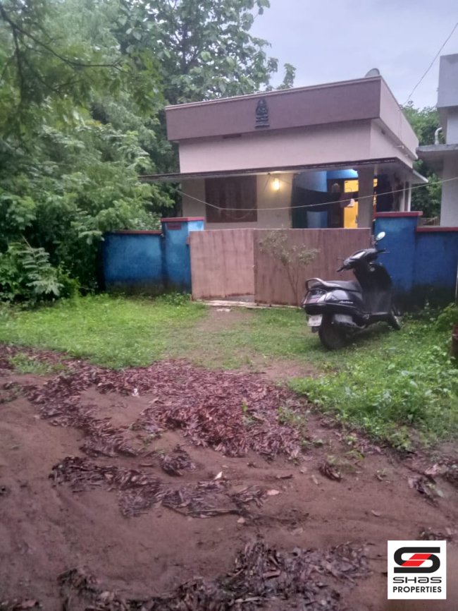 House below 25 lakhs for sale in Akathethara, Palakkad