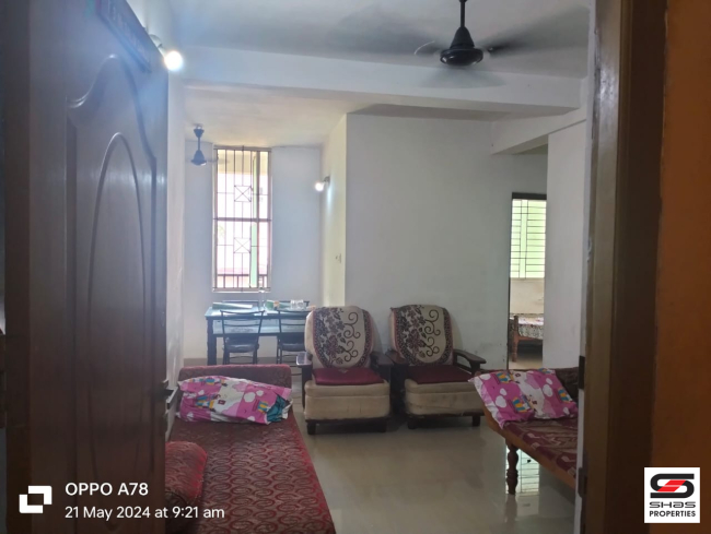 Furnished flat under 25 lakhs for sale in Poochatty, Thrissur