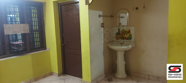 4 BHK house for sale in Vadanamkurussi, Palakkad