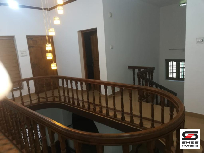 4 BHK house for sale in Viyyur, Thrissur