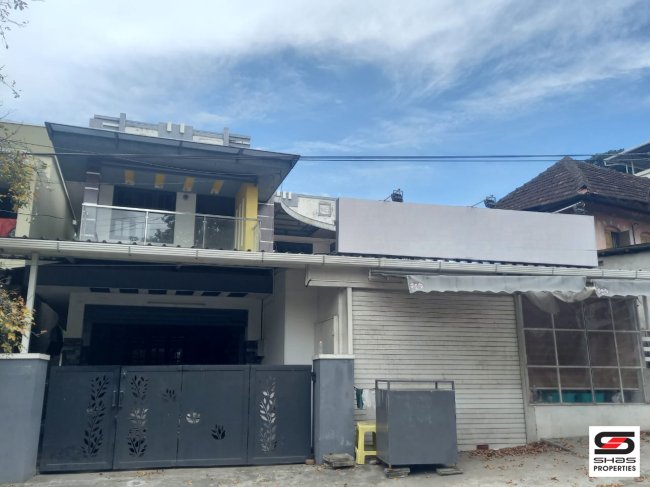 House with shop for sale near Olavakkode, Palakkad