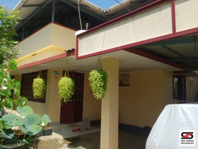 2 BHK house for sale in Pirayiri, Palakkad