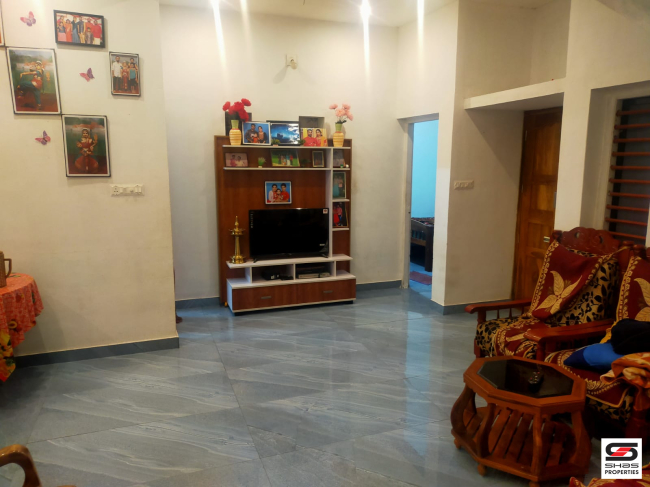 3 BHK house for sale in Dhoni, Palakkad