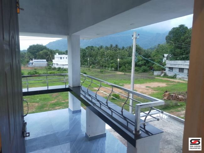 3 BHK house for sale in Dhoni, Palakkad