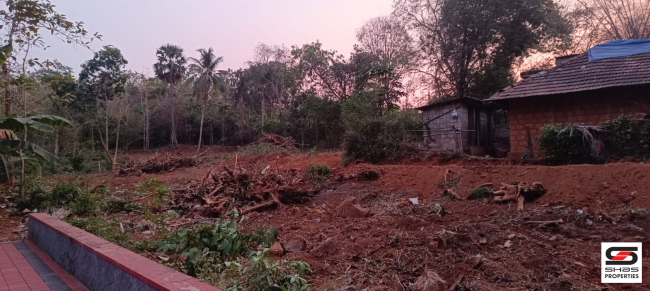 House plot for sale in Ambalapara, Palakkad