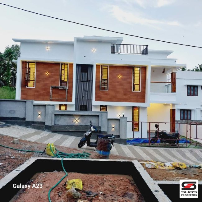 New 5 BHK house for sale in Vattiyoorkavu, Trivandrum