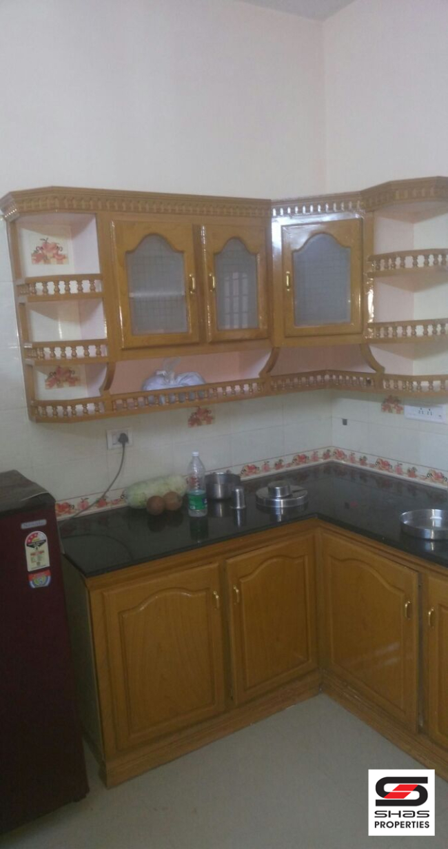 Independent villa for rent in Mannuthi Road, Thrissur