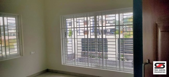 New 4 BHK house for sale in Chandranagar, Palakkad