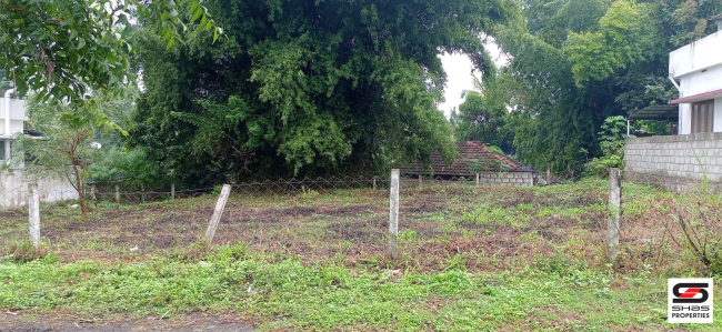 Residential plot for sale in Pallatheri, Palakkad