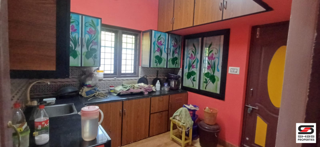 2 BHK house for sale in Thenur, Palakkad