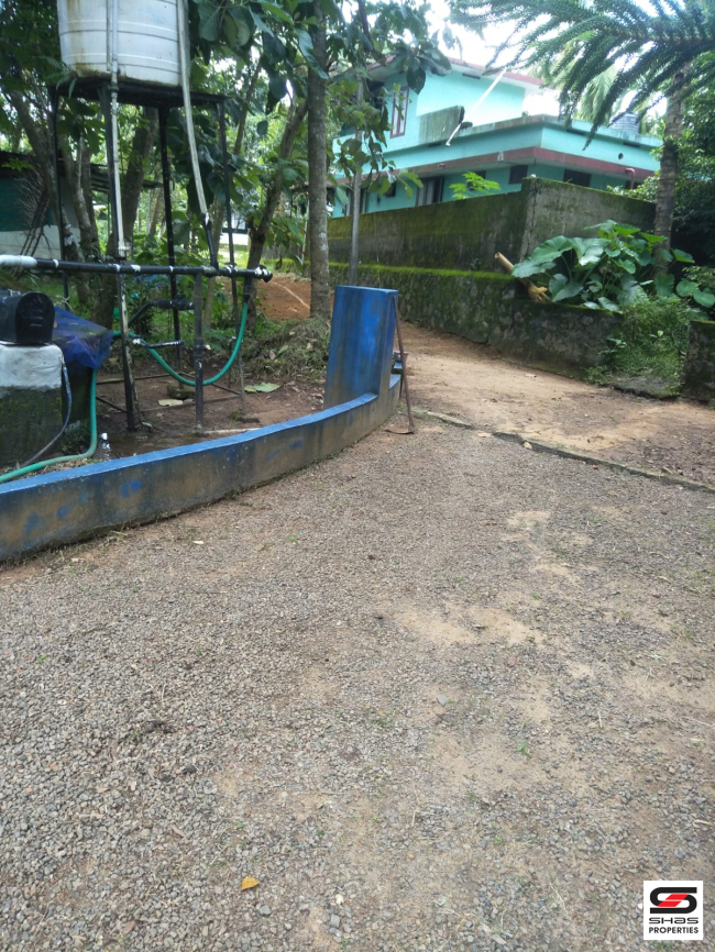 Land with old house for sale in Puliyanam, Ernakulam