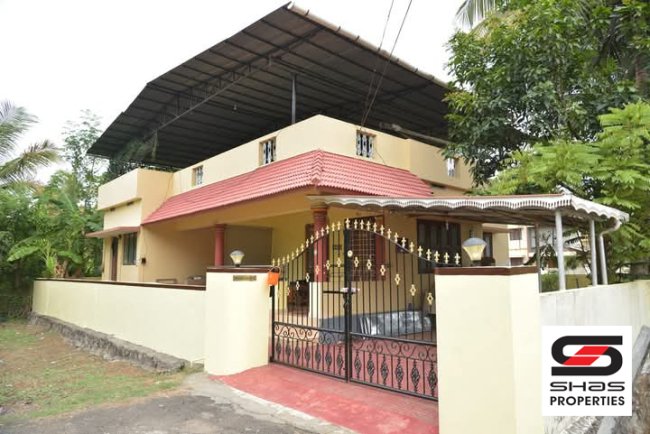 2 BHK house for sale in Puthur, Palakkad