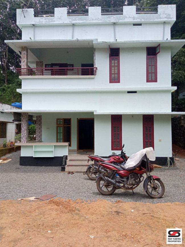 5 BHK house for sale in Perinthalmanna, Malappuram
