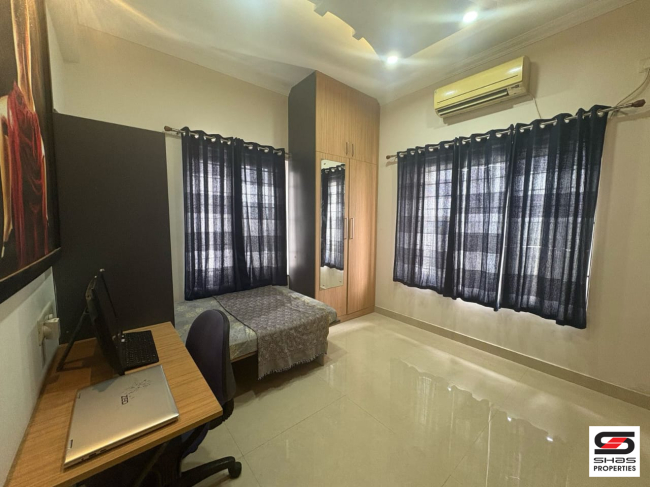 2 BHK flat for sale in Vyttila, Kochi