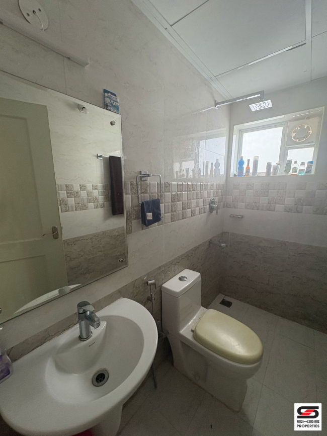 2 BHK flat for sale in Vyttila, Kochi