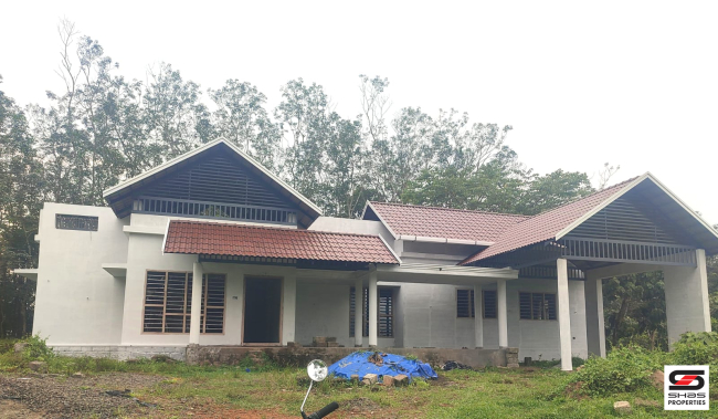 Under construction house for sale in Piravom, Kochi