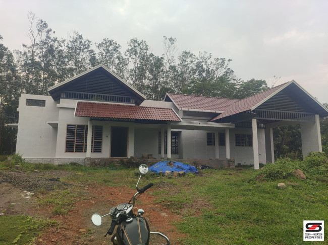 Under construction house for sale in Piravom, Kochi