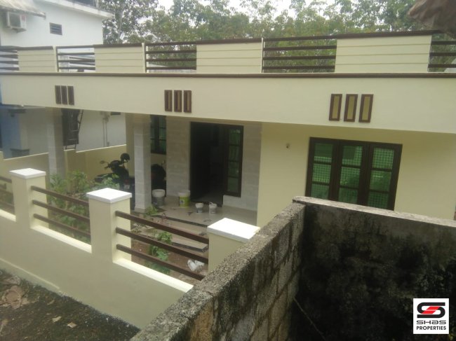 3 BHK house for sale in Kanjiramattom, Ernakulam