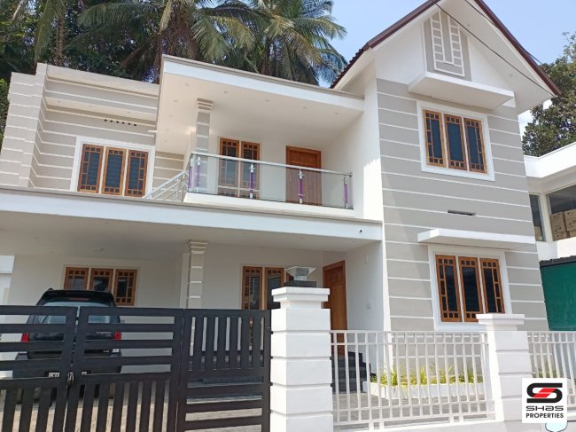 5 BHK house for sale in Thodupuzha, Idukki