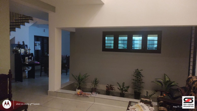 4 BHK house for sale in Panangad, Kochi