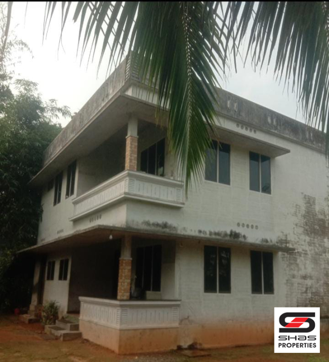 4 BHK house for sale in Mannoor, Kochi