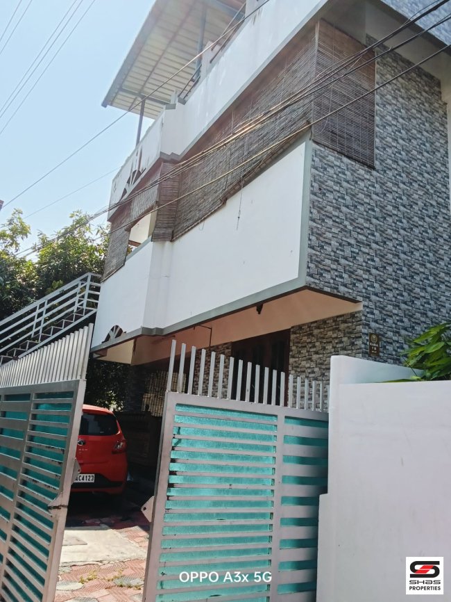 5 BHK house for sale in Vattiyoorkavu, Trivandrum