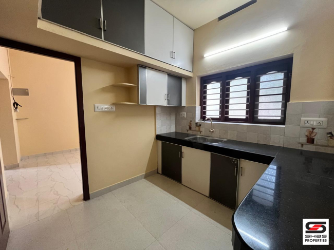 3 BHK house for sale in Akathethara, Palakkad