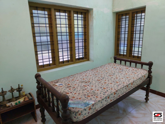 2 BHK house for sale in Kallukuttiyal, Palakkad