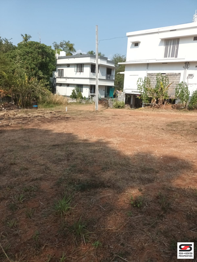 Plots for sale near Ollur, Thrissur