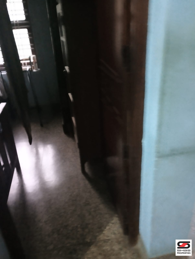Land with house for sale in Vadanamkurussi, Palakkad