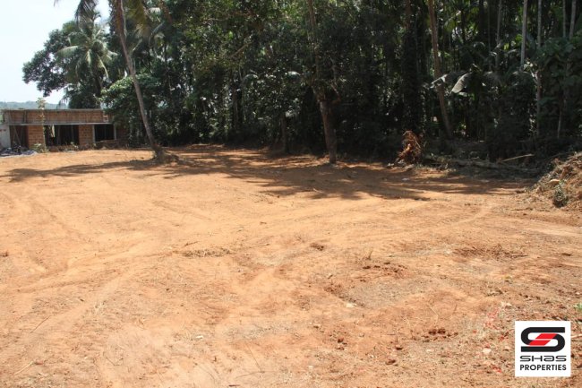 House plot for sale near Kunnamkulam, Thrissur