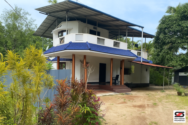 Land with house for sale in Mararikulam, Alappuzha