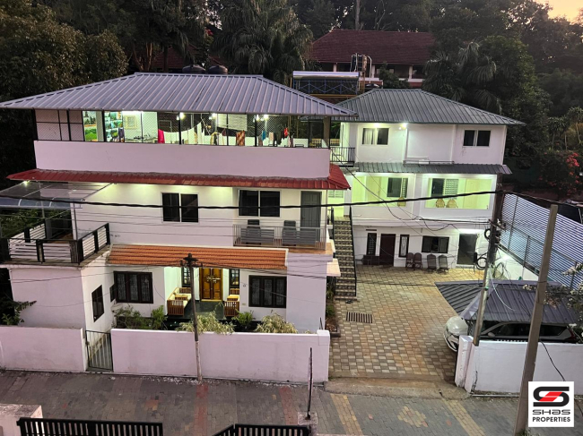 Homestay for sale in Kumily, Idukki