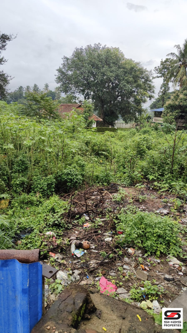 Commercial plot for sale near Market Rd, Palakkad