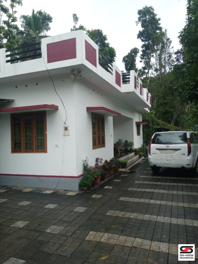 4 BHK house for sale in Kattappana, Idukki