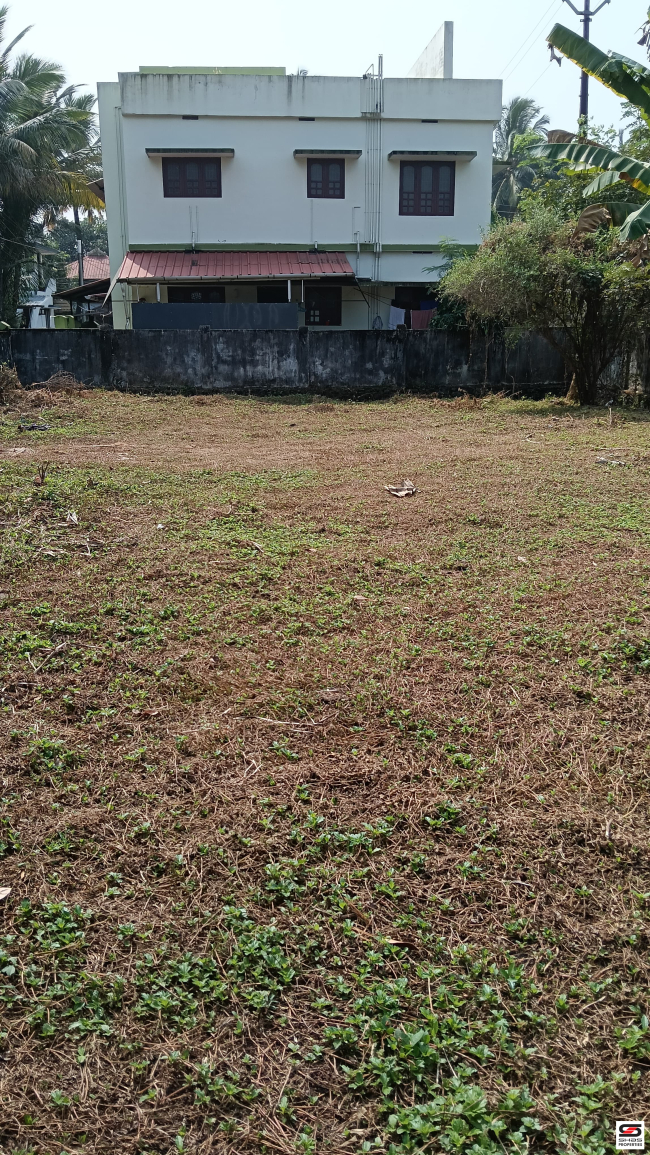House plot for sale in Akathethara, Palakkad
