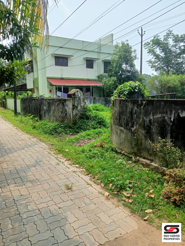 House plot for sale in Akathethara, Palakkad