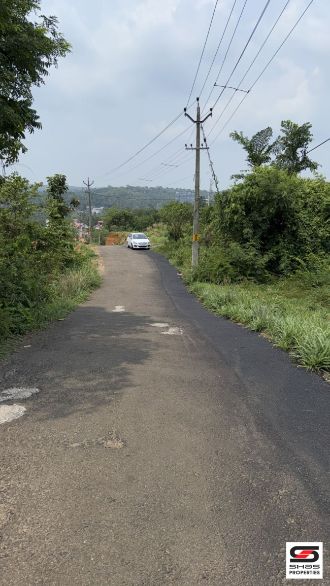 Plot for sale in Perinthalmanna, Malappuram