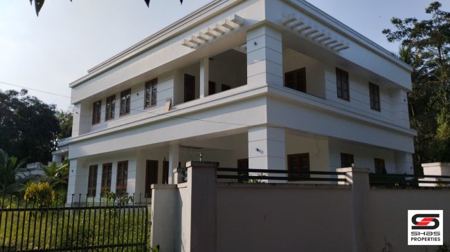 3 BHK villa for sale in Anjarakandy, Kannur