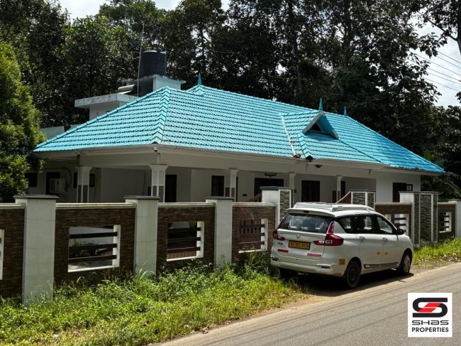 7 BHK house for sale at Pala, Kottayam