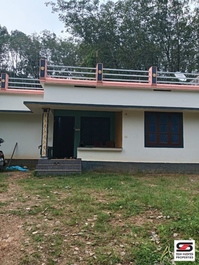 2 BHK house for sale in Punalur, Kollam