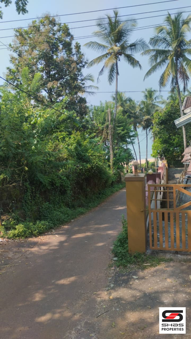 Plot for sale near Thottada, Kannur