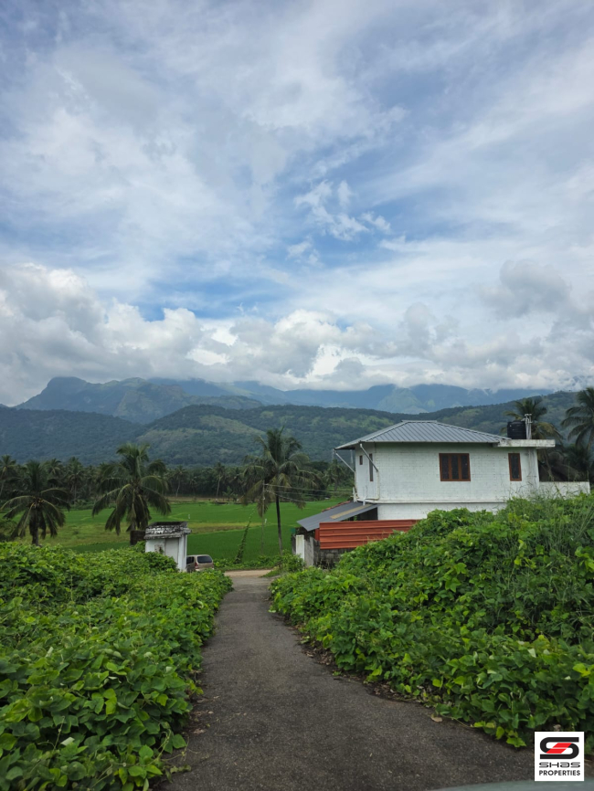 House plots for sale near Dhoni, Palakkad