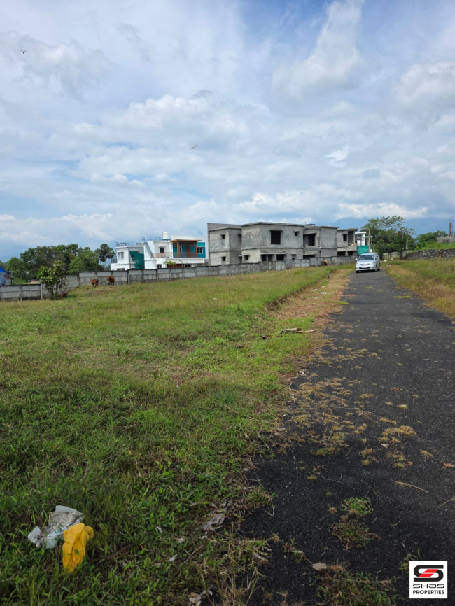 Residential plot for sale in Kuppiyode, Palakkad