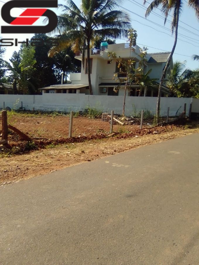 1.5 acre parambu for sale in Palakkad, Realtors