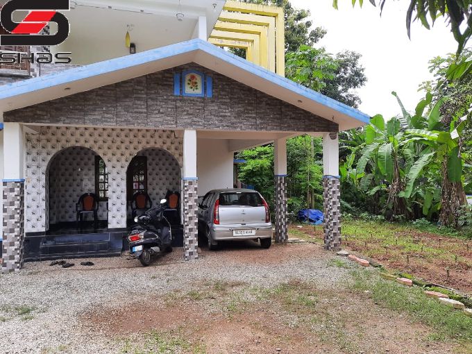 4 BHK house for sale in Ayoor, Kollam